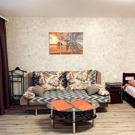 Apartment - Sobornyi Prospekt 97 Zaporizhia Екстериор снимка