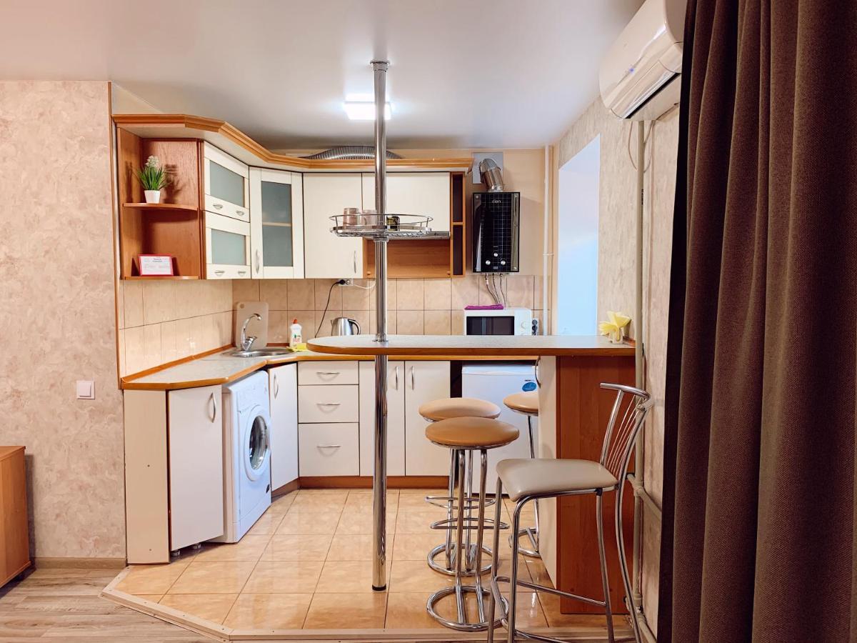 Apartment - Sobornyi Prospekt 97 Zaporizhia Екстериор снимка