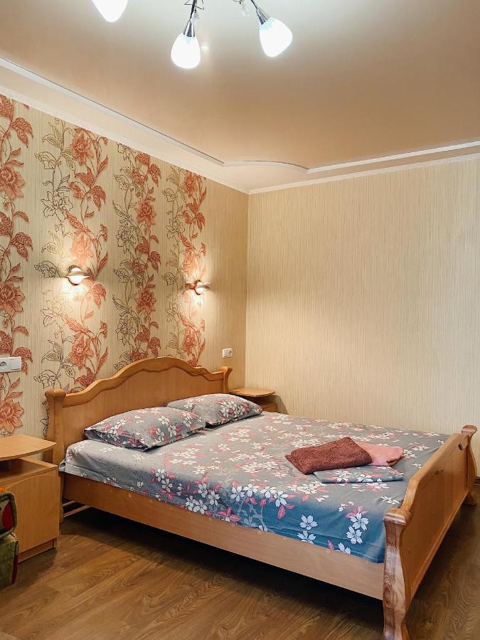 Apartment - Sobornyi Prospekt 97 Zaporizhia Екстериор снимка