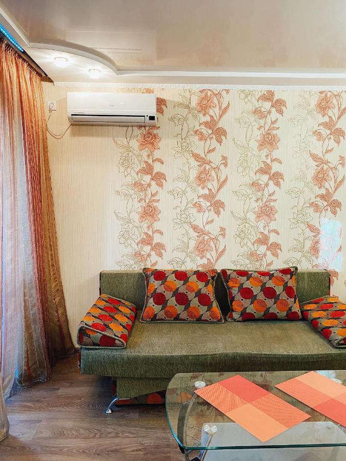 Apartment - Sobornyi Prospekt 97 Zaporizhia Екстериор снимка