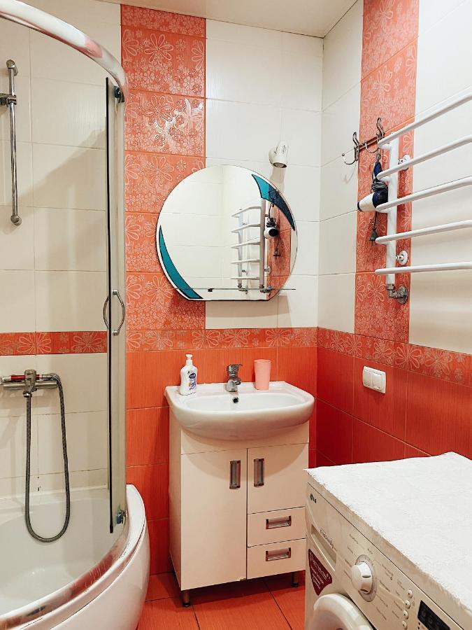 Apartment - Sobornyi Prospekt 97 Zaporizhia Екстериор снимка
