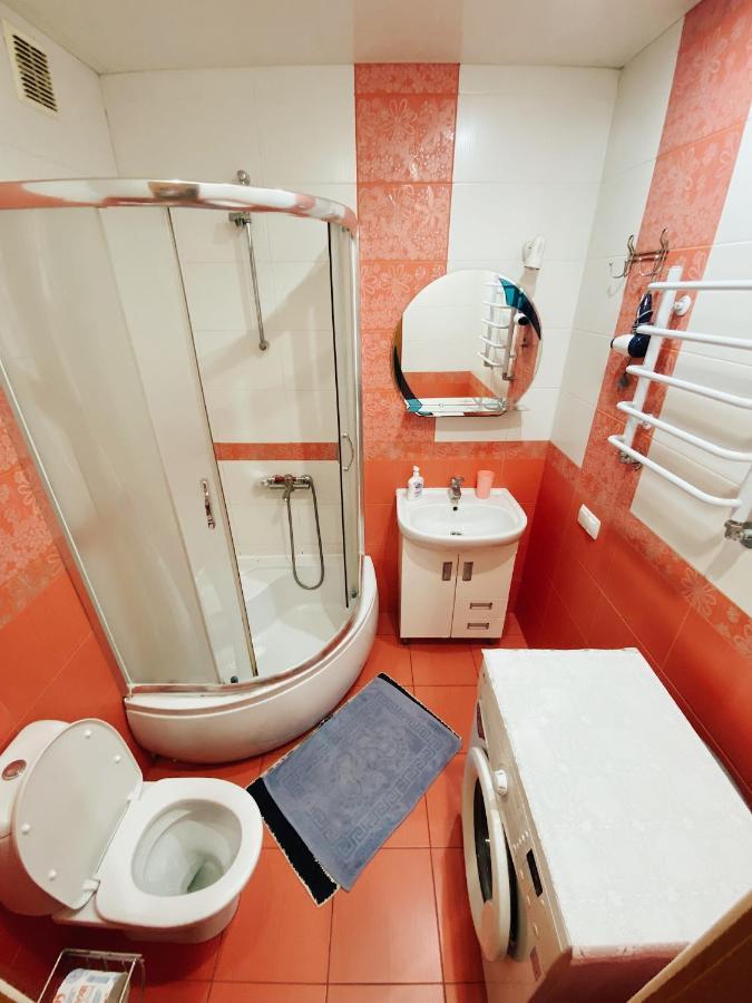 Apartment - Sobornyi Prospekt 97 Zaporizhia Екстериор снимка