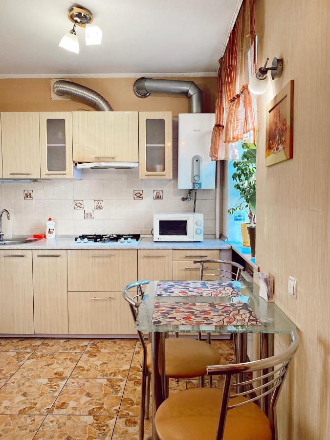 Apartment - Sobornyi Prospekt 97 Zaporizhia Екстериор снимка