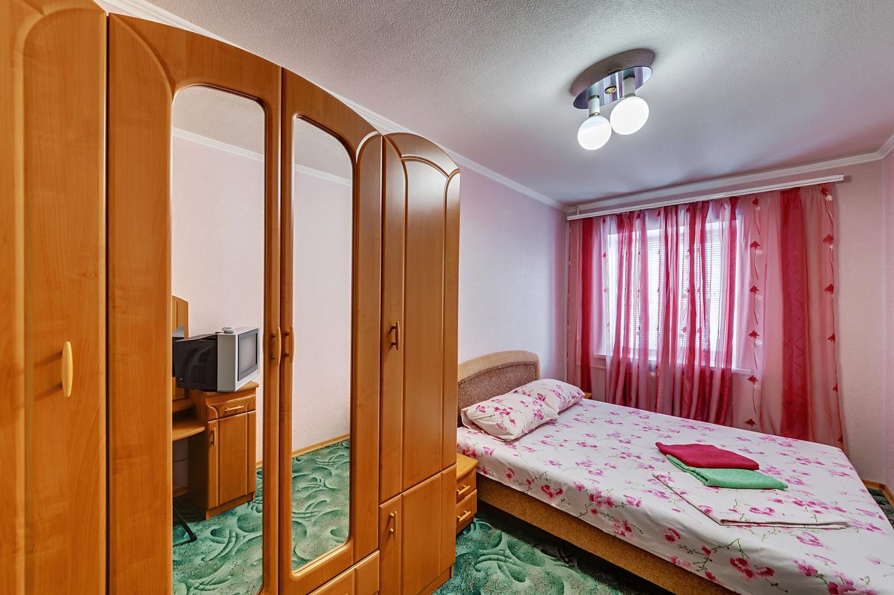 Apartment - Sobornyi Prospekt 97 Zaporizhia Екстериор снимка